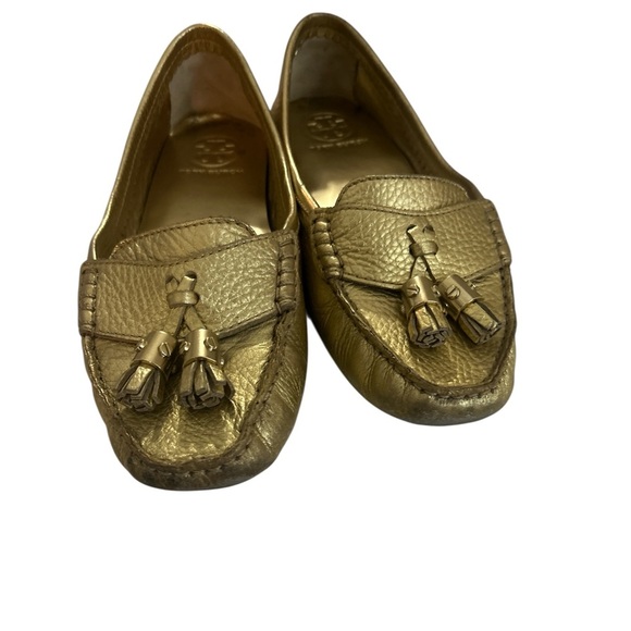 Tory Burch Lawrence Gold Tassel Loafer Casual Gold Square Toe Flat Shoes - Picture 5 of 9